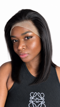 Classic Straight 13x4-Lace Front Wig – 100 % Human Hair